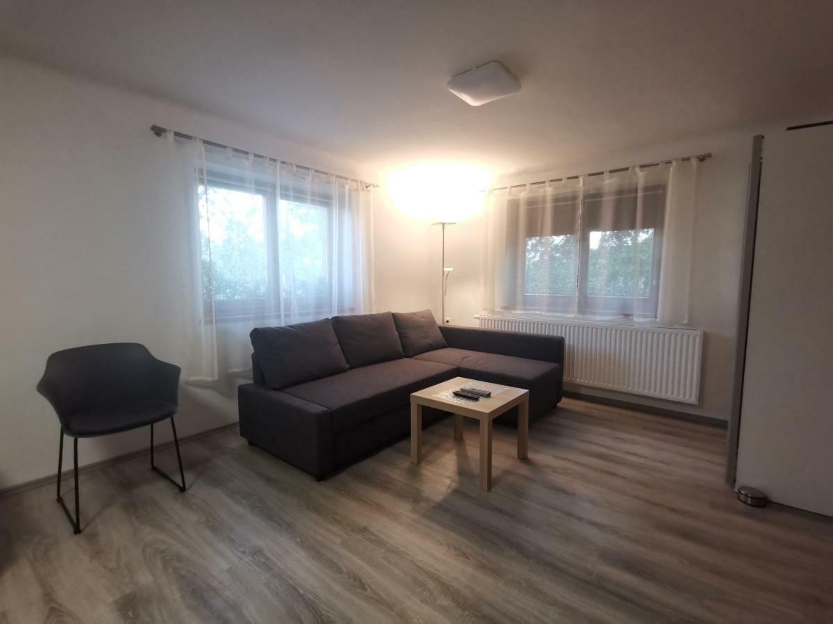 Szent Erzsebet Apartmanhaz Kecskemét Buitenkant foto